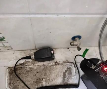 三水屋顶漏水维修公司分享下卫生间漏水的危害及解决方法